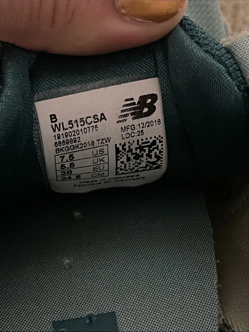 New Balance Women's Teal and Dark Teal Lace-Up Athletic Sneakers